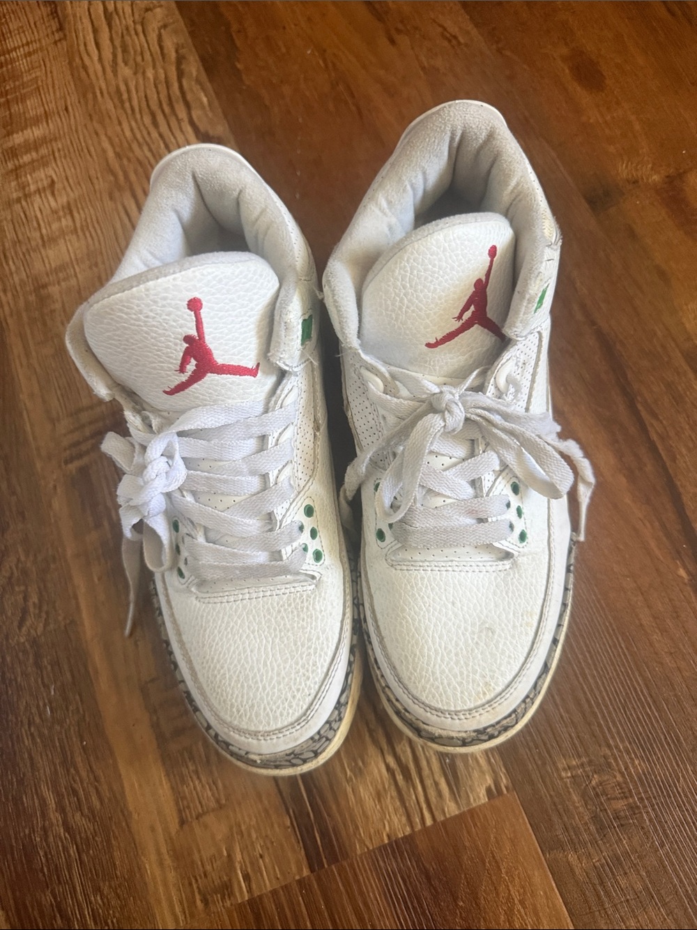 Air Jordan 3 Retro Lucky Green Women’s Size 7 CK9246-136